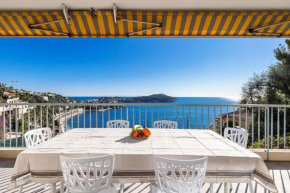 Villefranche Sur Mer:Appartement-villa, Vue mer, jardin, parking.
